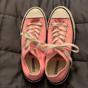 Women’s Converse- Size 7